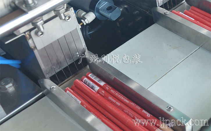 铅笔全自动装盒机（自动下料）