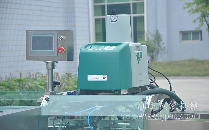 带自动下料保鲜膜装盒机 带自动下料保鲜膜装盒机