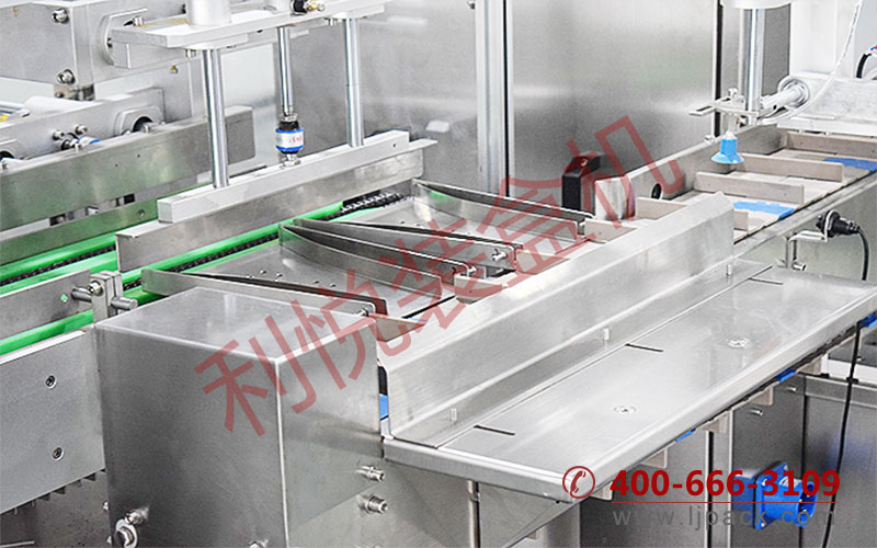 食品条状型产品装盒生产线交接口
